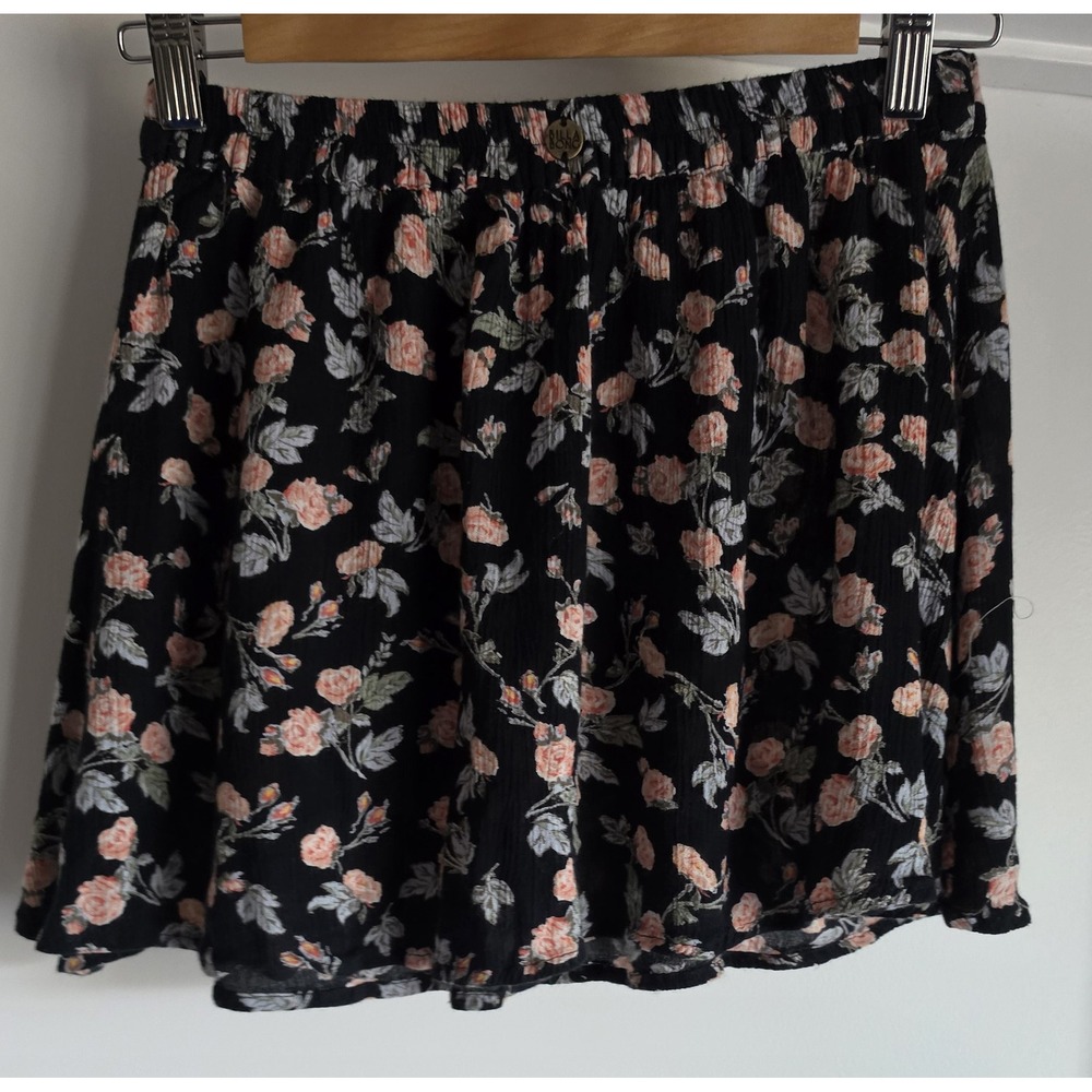 Billabong Mini Skirt Size S Black Pink Floral Boho Summer Beach